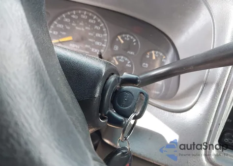 2000 GMC Sierra 1500 Sle из США, поврежденный, VIN 2GTEC19V9Y1258289